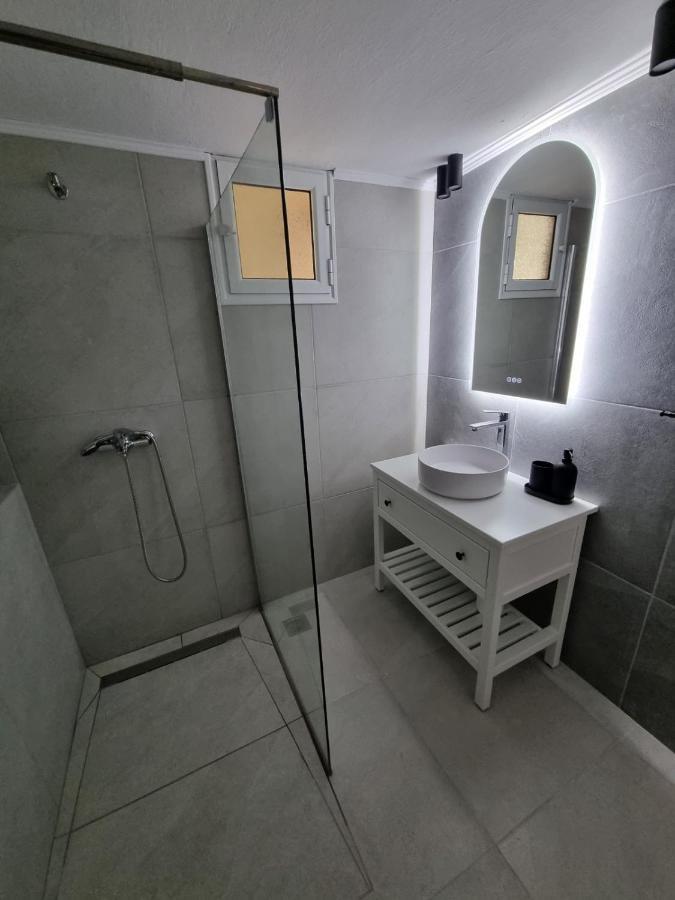 Estrella Rooms Nea Kallikrateia Buitenkant foto