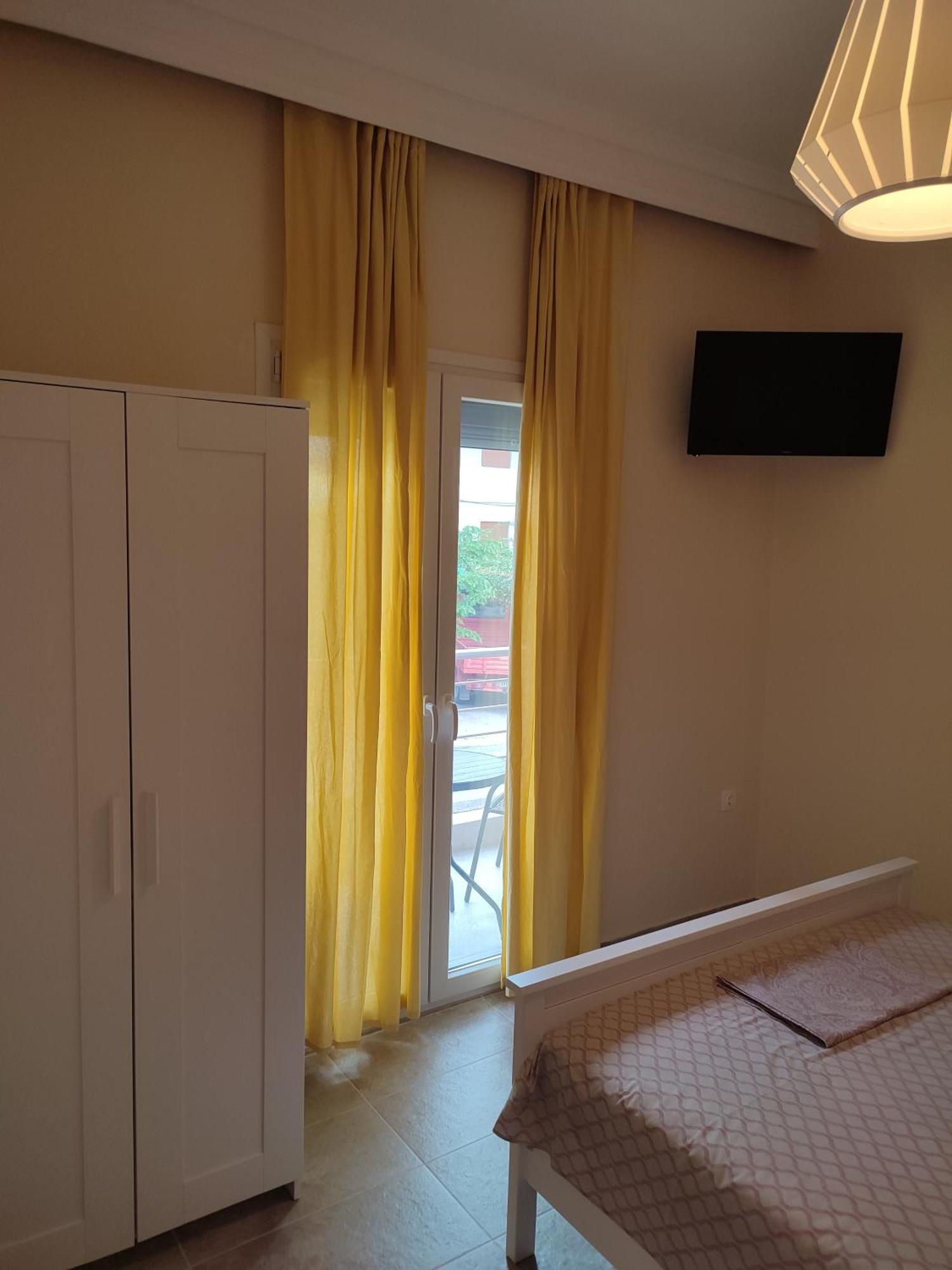 Estrella Rooms Nea Kallikrateia Kamer foto